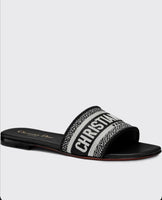 Paris Embroidered Slippers- Black
